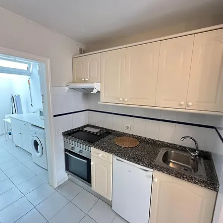 Monica פוארטו דל כרמן